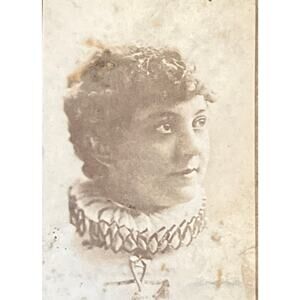 Antique 1890s Tobacciana Trade Card Actress Dancer Old Fashion Fine Cut Logo GUC
